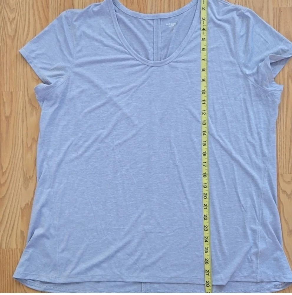 Women's Old Navy Active Short Sleeve Top - Picture 4 of 4